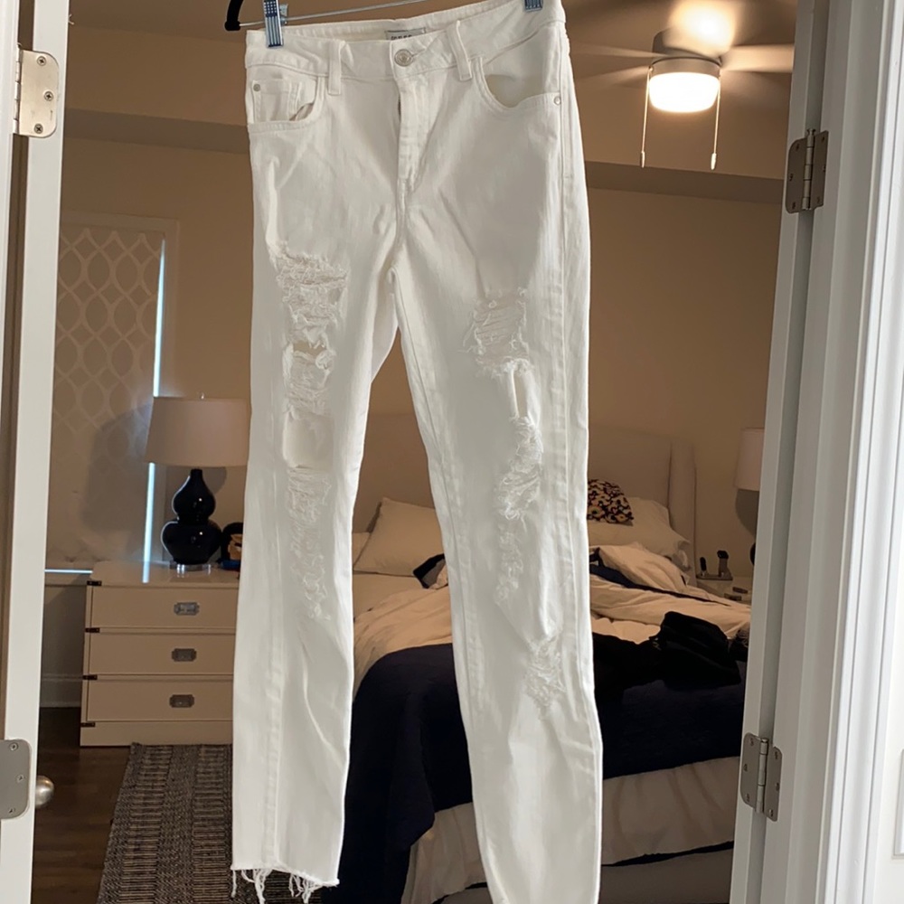 White guess skinny